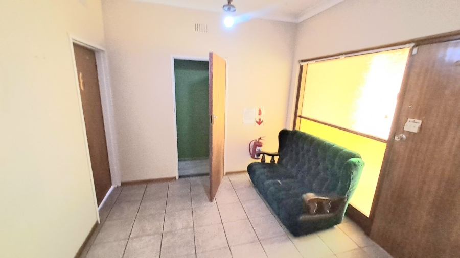 10 Bedroom Property for Sale in Universitas Free State